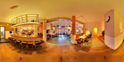 Grand Cafe Groningen inside