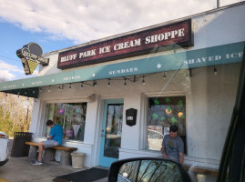 Bluff Park Ice Cream Shoppe outside