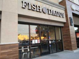 Fish Daddy Grill outside