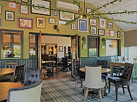 The Birley Arms inside