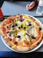 Pizzeria Napoli food
