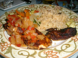 Eva's Caribbean Kitchen food