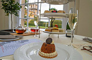 The Water Terrace Cafe And Champagne Blenheim Palace food