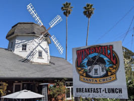 Windmill Cafe outside