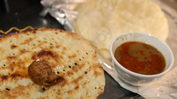 Naan Point food
