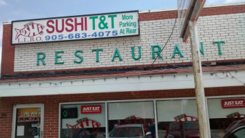 Sushi T&T Japanese Restaurant outside