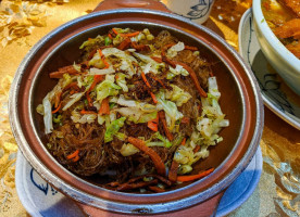 Jingyi Vegetarian Jìng Yī Sù Shí Jiàn Kāng Sī Fáng Cài food