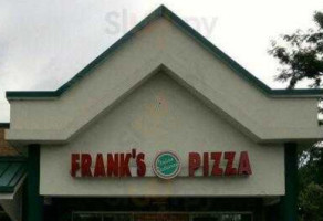 Franks Pizza Italian inside