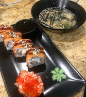 Pobs’sushi food