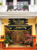 Yin Yang Hanoi inside