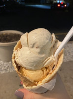 Praline's Ice Cream food