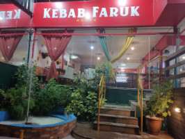 Kebab Faruk Comida Árabe outside