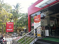 Nalpak Restaurant outside