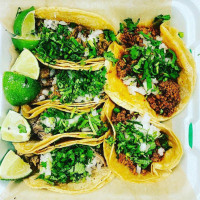 Atwater Street Tacos food