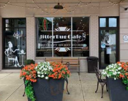 The Jitterbug Cafe' Parlor outside