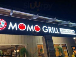 Momo Grill inside