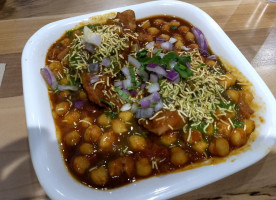 Neehee's Indian Vegetarian Street Food food