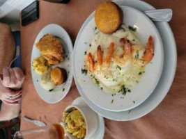 L. Marie's Southern Cuisine food