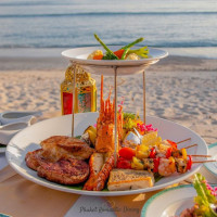 Romantic Beachfront Dining food