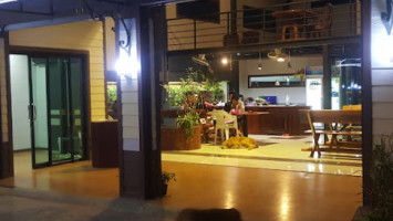 Xangphuak Café inside
