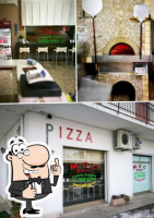 Mec Pizza Di Fin Mauro inside