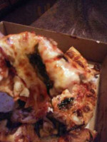 Fellini's Pizzeria food