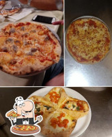 Pizzeria Nestor food