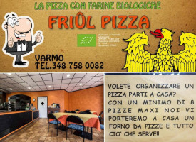 Friul Pizza inside