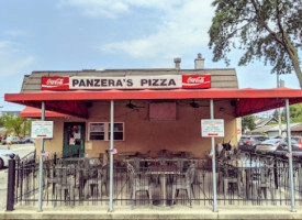 Panzera's Pizza outside
