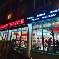 Italian Slice Upplands Väsby food