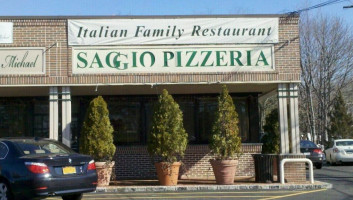 Saggio Pizza Pasta Cafe outside