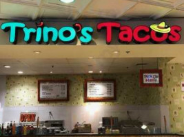 Trino's Tacos food