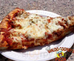 Waldo Cooney's Pizza food
