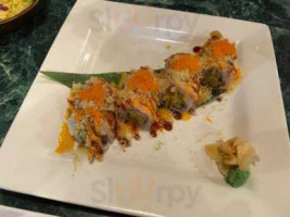 Tokyo Belly Sushi food