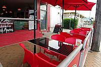 Imola Red Cafe outside