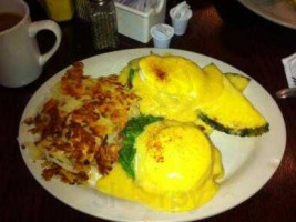 House Of Omelets food