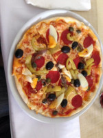 Pizzaria Restaurante Bella Italia food