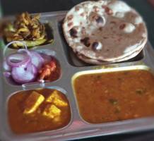 Marwari Pavitra Bhojnalaya food