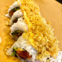 Yellowfinn Grill And Sushi food