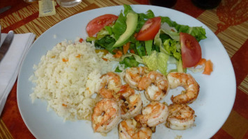 Juanitos Restaurant and Cybercafe food