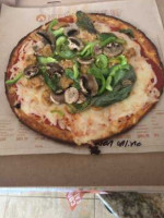 Blaze Pizza food