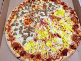 Bananna Peppers Pizzeria food