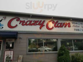 Crazy Clam Food N Spirits outside