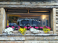 Brasserie De L’aouille outside