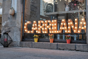 Café Carrilana outside
