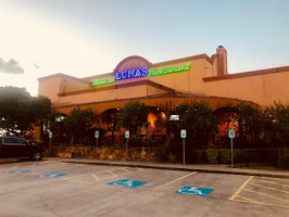 Luna's Mexican outside