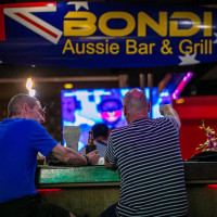 Bondi Aussie And Grill food