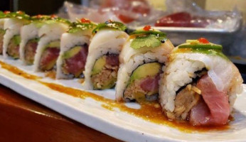 Satoshi Sushi food