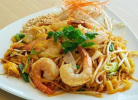 Tara Thai Cuisine inside