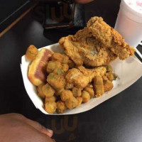 Jackson's Fried Chicken food